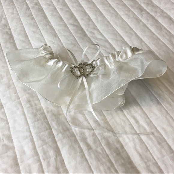 White Wedding Tulle Satin Crystal Garter - Picture 3 of 3
